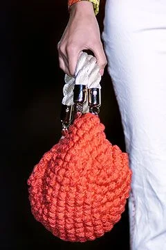 Look 10
